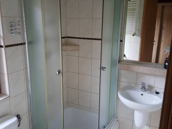 Łazienka pokój 3-osobowy