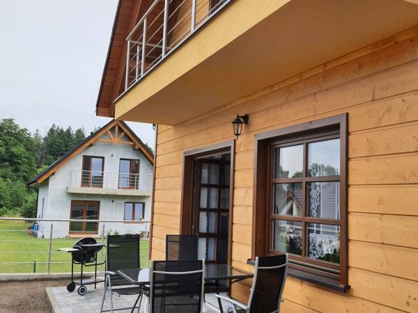 taras + balkon na piętrze