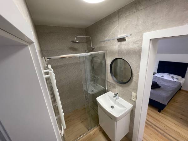 apartament- łazienka 