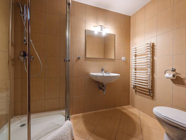 pokój NR 4 łazienka