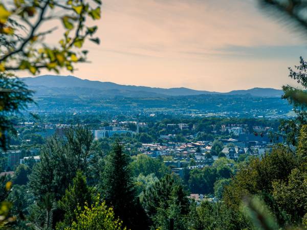 Widok na panoramę Nowego Sącza 