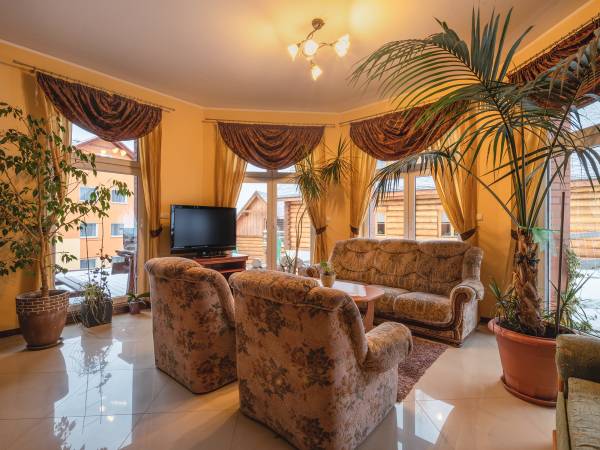 Apartament 2 pokojowy nr 6, pokój dzienny 