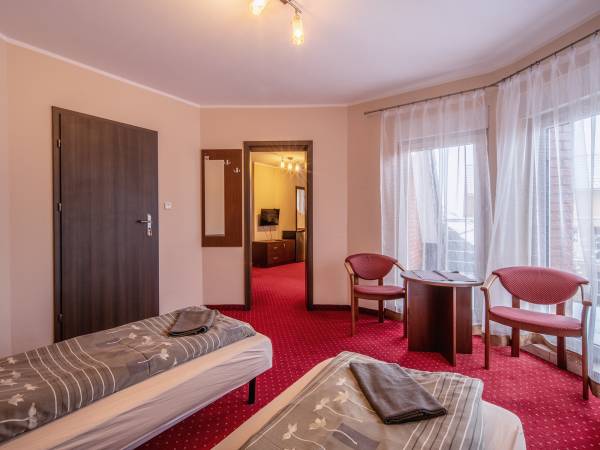 Apartament Nr 2 Sypialnia z wyjściem na balkon 