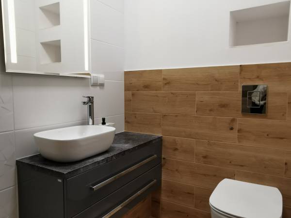 Łazienka w pokoju 2-osobowym