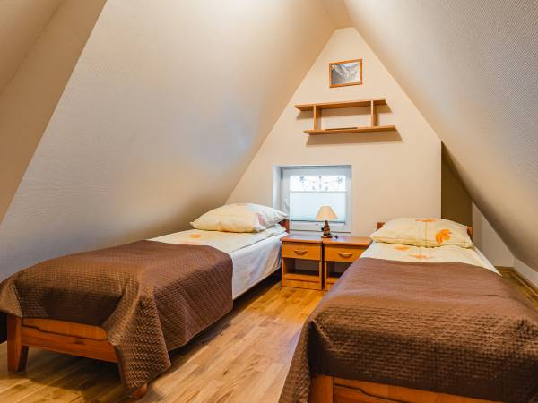 pokój nr 6 górny poziom