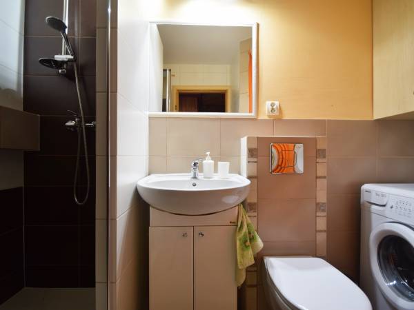 ŁAZIENKA DO POKOJU NR 1