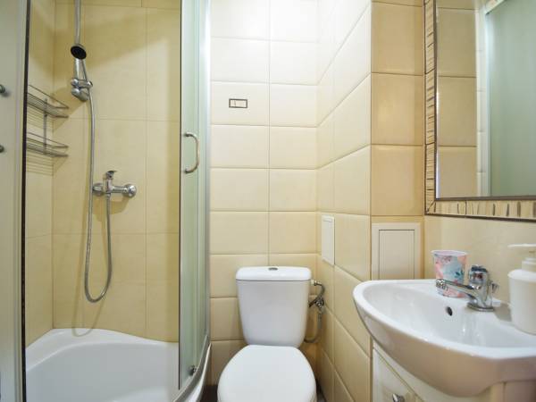 ŁAZIENKA W POKOJU NR 3