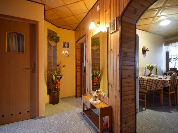 PRZEDPOKÓJ I KUCHNIA