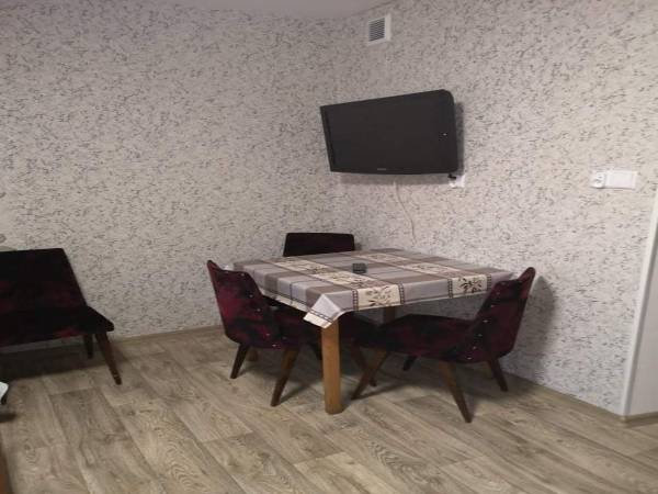 Tanie Noclegi u Loni