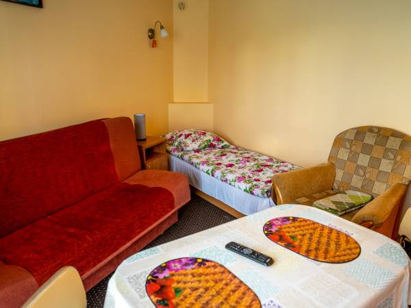 pokój 3 osobowy nr 11