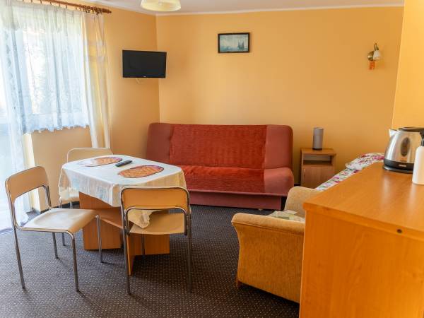 pokój 3 osobowy nr 11