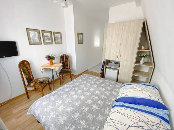 Nr6,2 osobowy na II piętrze