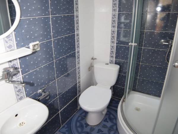 łazienki pokoje nr 32-36