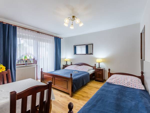 Pokój nr 2, trzyosobowy