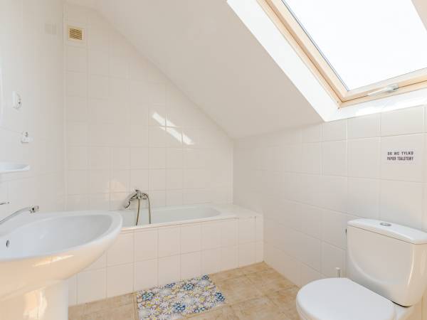 Domki Bliźniaki Dla Rodzin (Akceptujemy Niegroźne Pieski) 