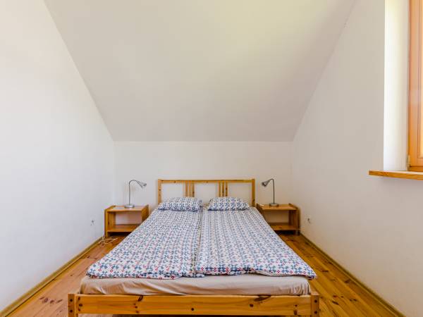 Domki Bliźniaki Dla Rodzin (Akceptujemy Niegroźne Pieski) 