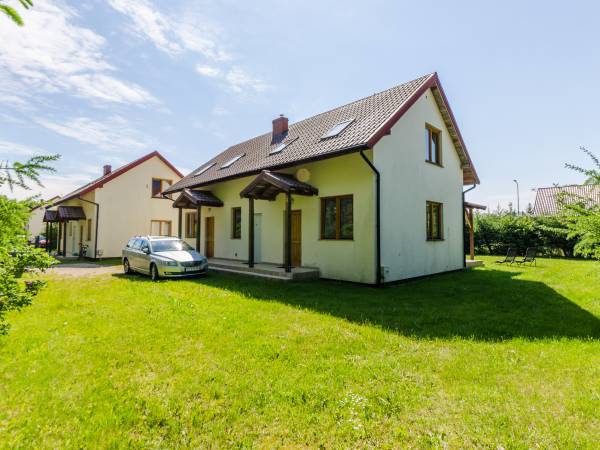 Domki Bliźniaki Dla Rodzin (Akceptujemy Niegroźne Pieski) 