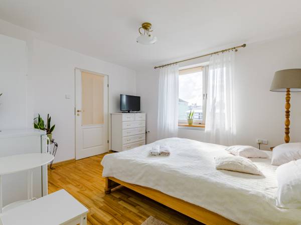 Sypialnia z łazienką