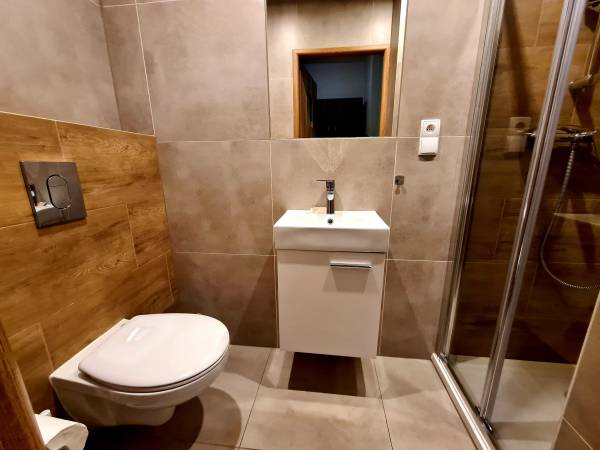 Pokój 4-os (nr 12-18)