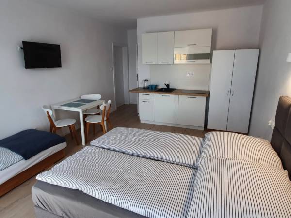 Słoneczna 8 pokój nr 7