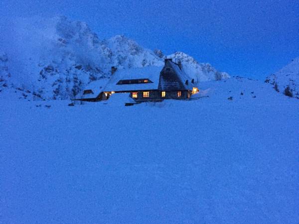 Schronisko w 5 Stawach