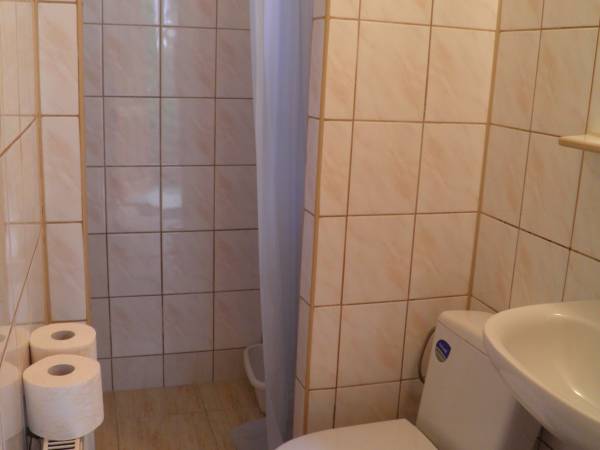 WAKACJE NA MAZURACH - Dom nad jeziorem Kalwa 