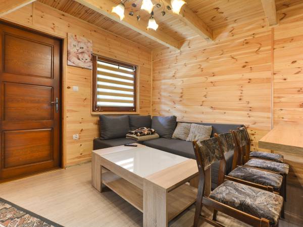 Domek i pokoje Zatoczka