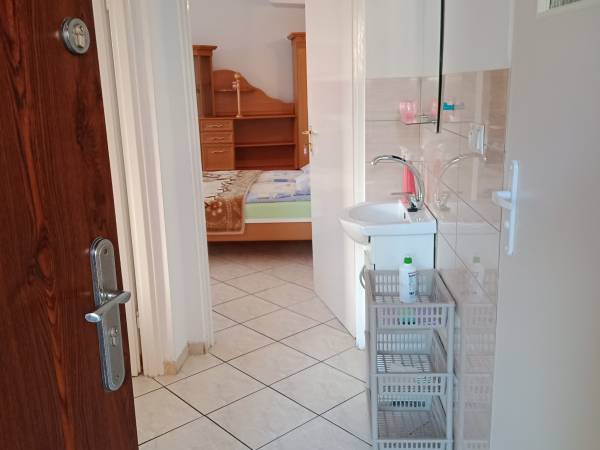 Przedpokój studio 2 pokojowe 5-6 osób.