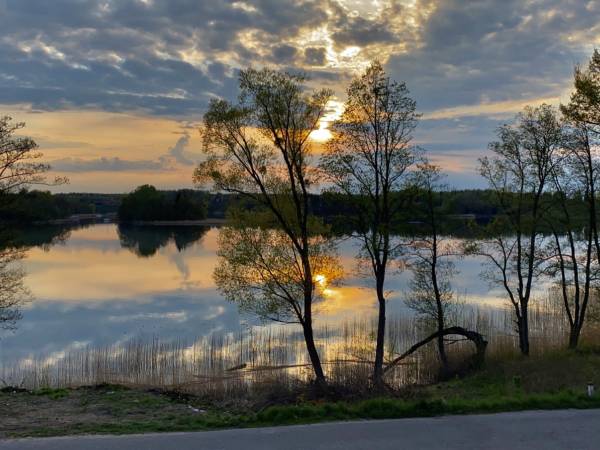 Dom w Kretowinach nad jeziorem Narie
