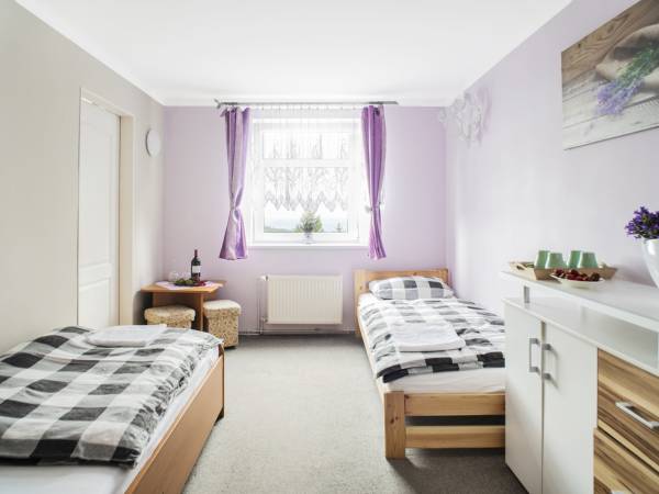 Pokój nr 31 - 4 os (studio 2+2)