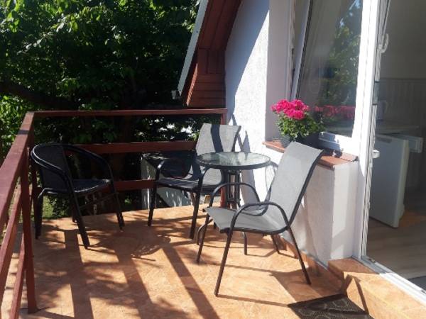 Przy Morzu-domki i pokoje