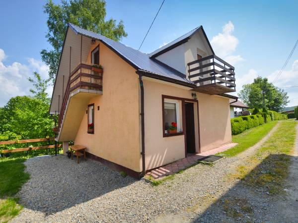 Domek parter 4os,poddasze 5os