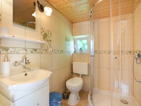 Łazienką domek poddasze