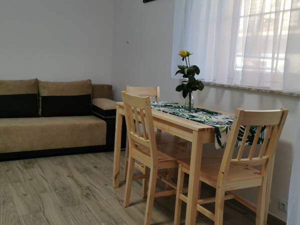 (4) pokój 3 osobowy 