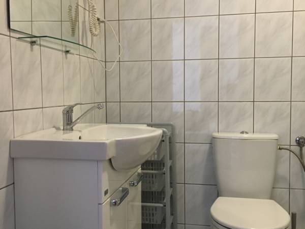 ŁAZIENKA (PROSERPINA)