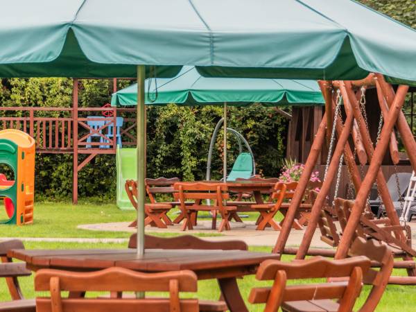 Gajówka - Całoroczne Pokoje i Apartamenty