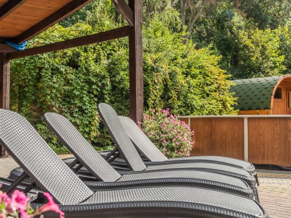 Gajówka - Całoroczne Pokoje i Apartamenty