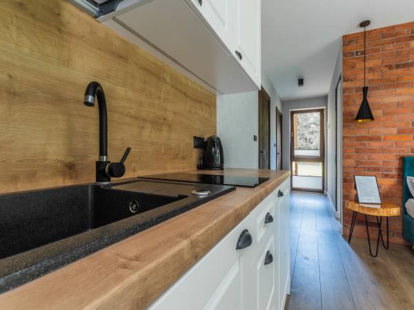 Gajówka - Całoroczne Pokoje i Apartamenty