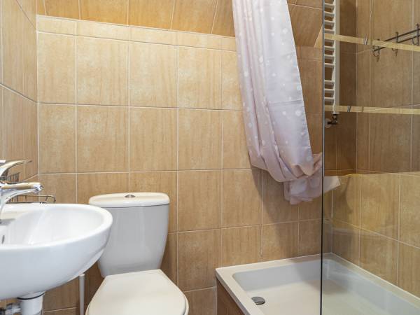 Łazienka - pokój dwuosobowy szary