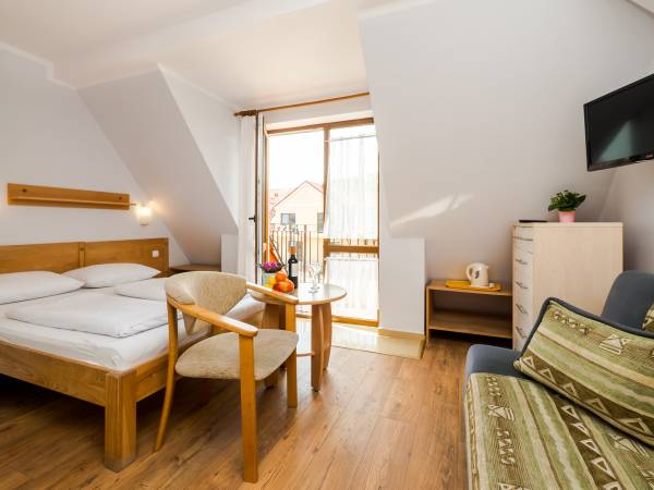 pokój 3 osobowy z dużym balkonem