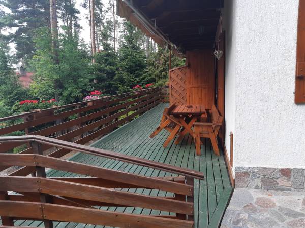 WAKACJE NA MAZURACH - Dom nad jeziorem Kalwa 