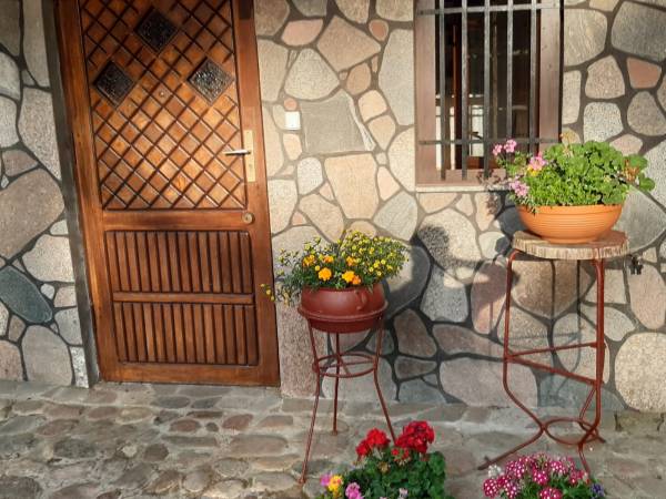 WAKACJE NA MAZURACH - Dom nad jeziorem Kalwa 