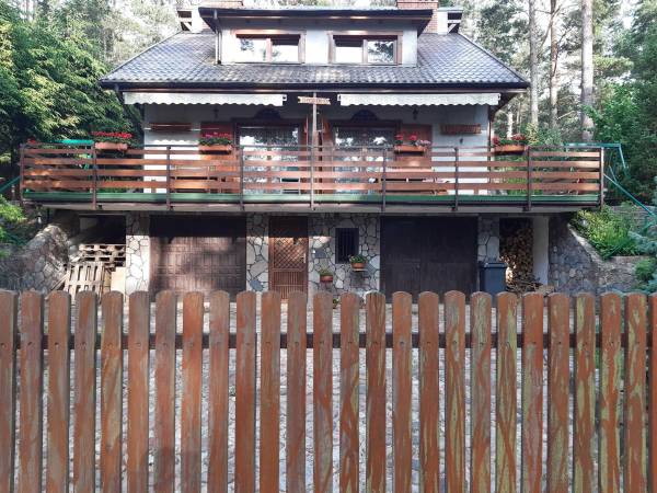 WAKACJE NA MAZURACH - Dom nad jeziorem Kalwa 