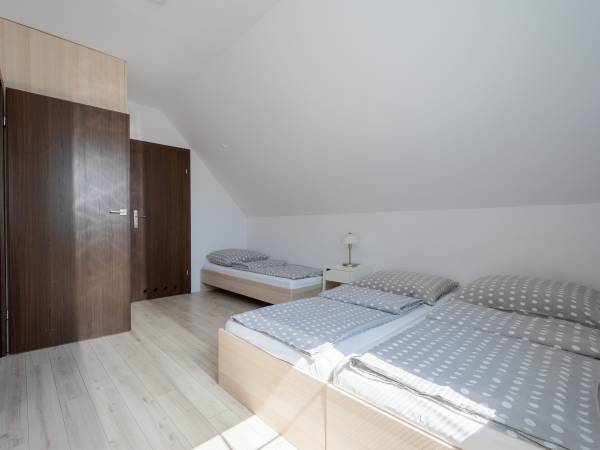 Pokój nr 5 - Studio 5 osobowe