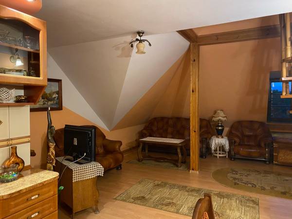 Dwupoziomowy Apartament w centrum z aneksem kuchennym 