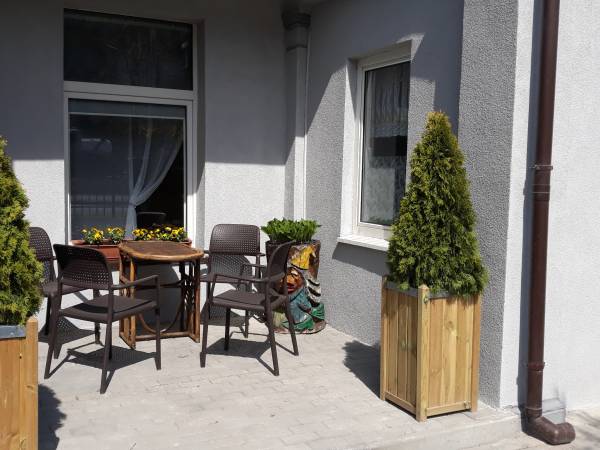 Tarasik przy samodzielnym mieszkaniu