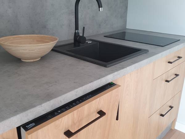 kuchnia w domku/apartamencie