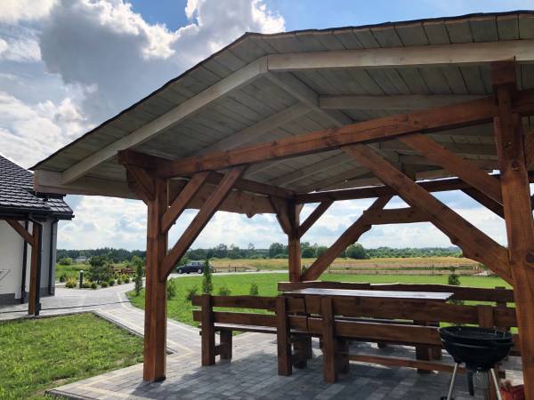 APARTAMENTY RÓŻA WIATRÓW