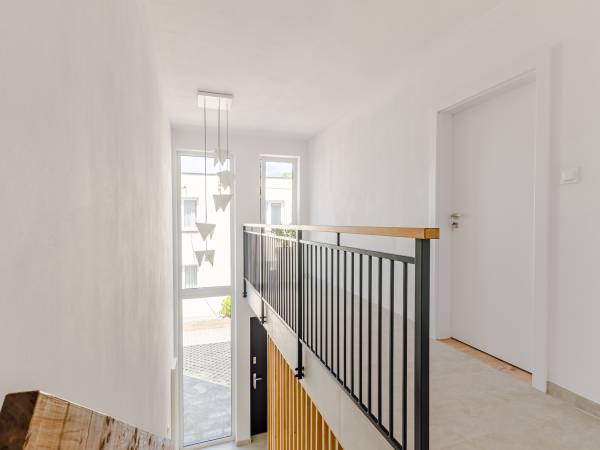 Słoneczna 8 klatka schodowa 