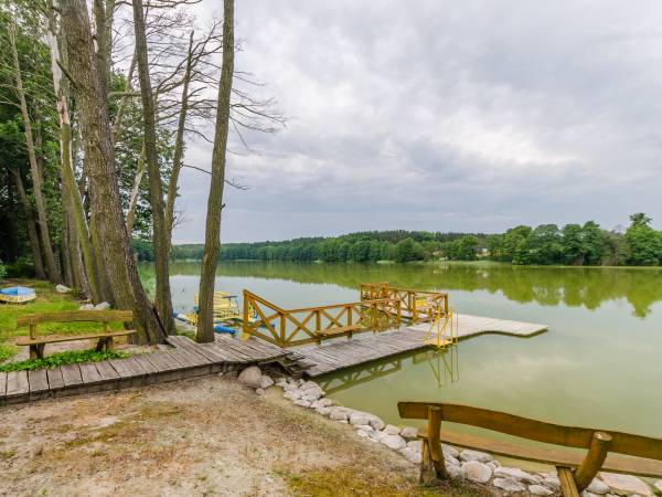 Kamienny Dworek Pokoje Gościnne i Pracownicze